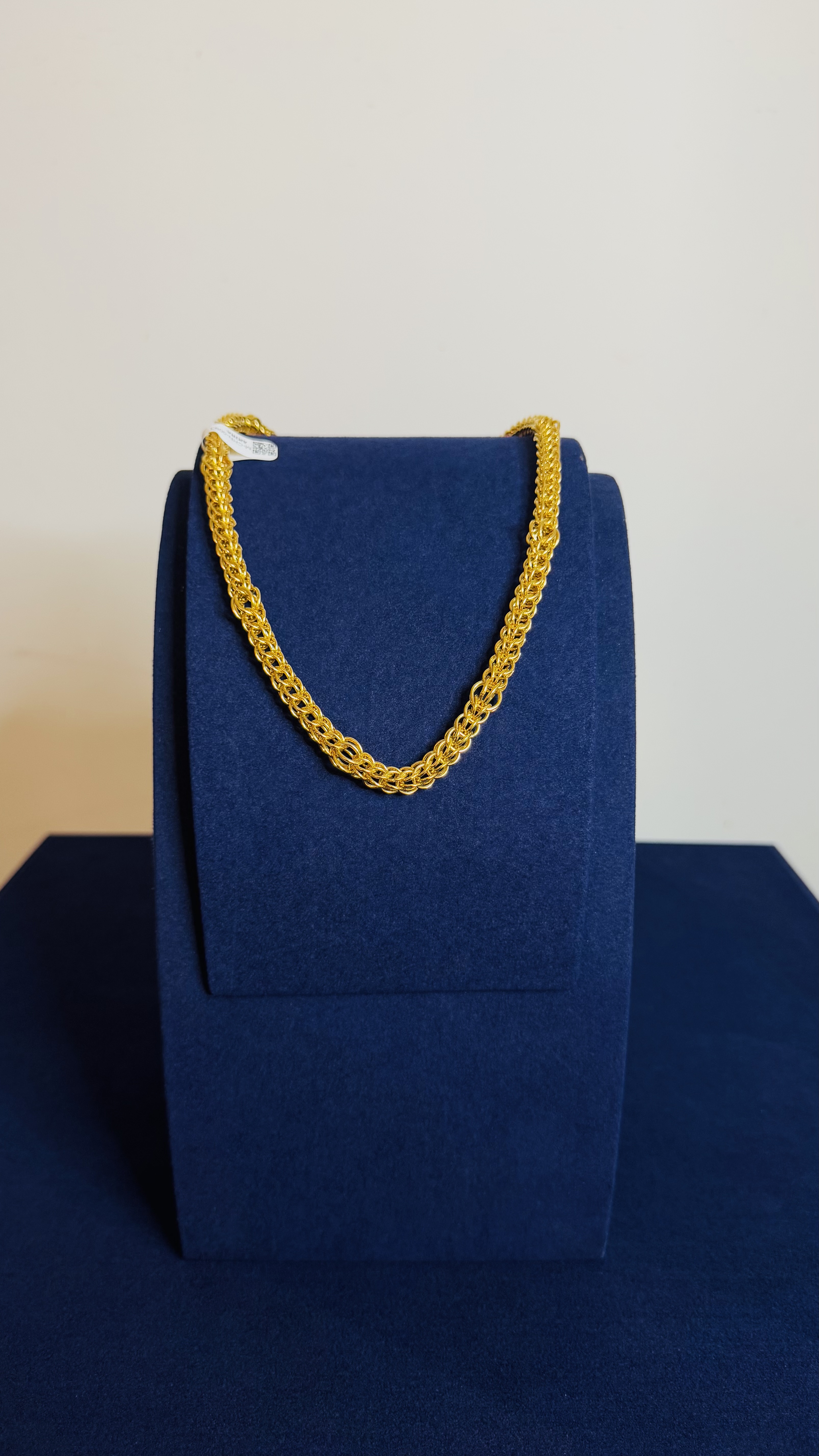 https://www.akirajewellery.com/product/FLUFFY%20MENS%20CHAIN