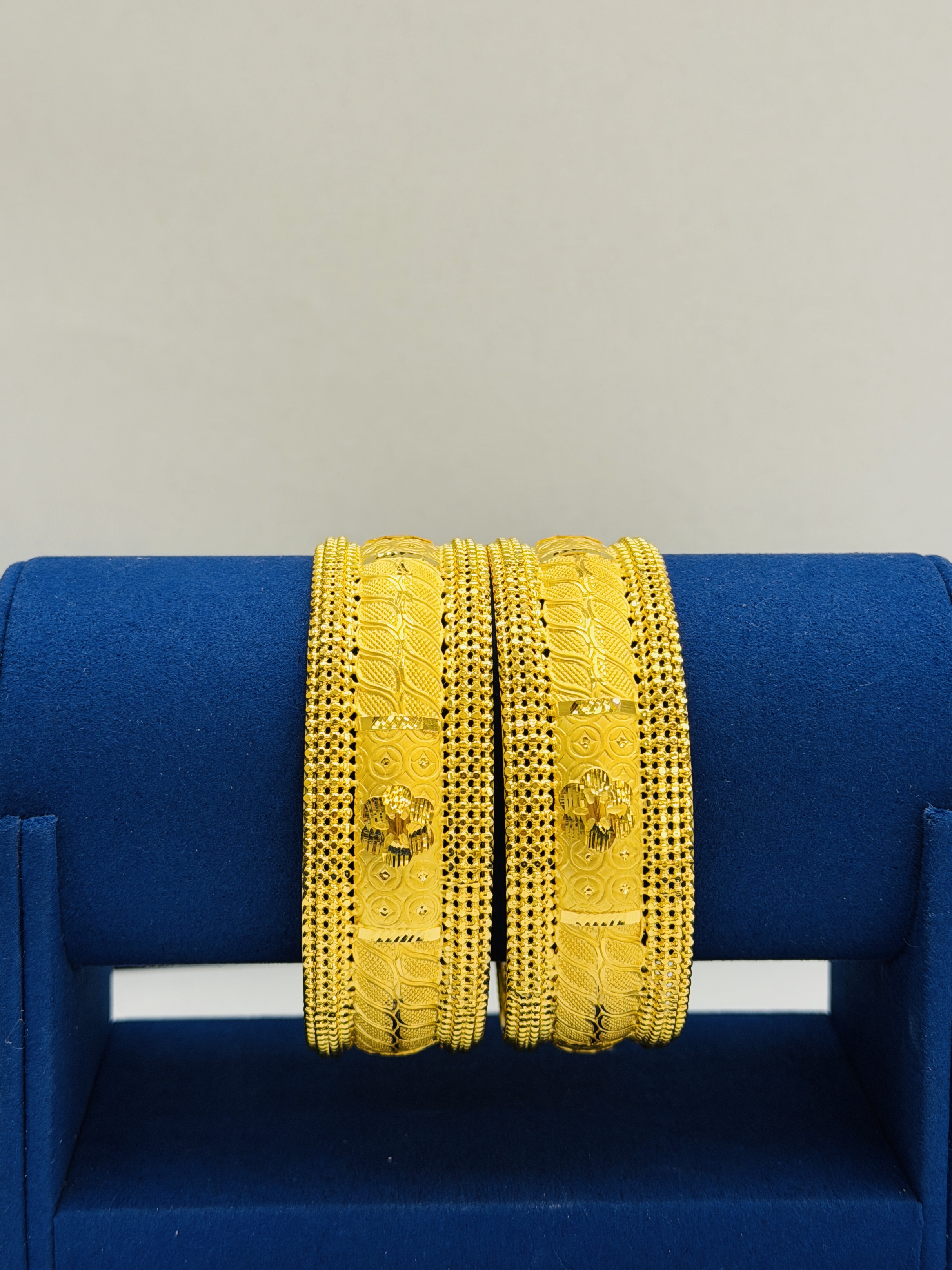 Women bangles 35.53