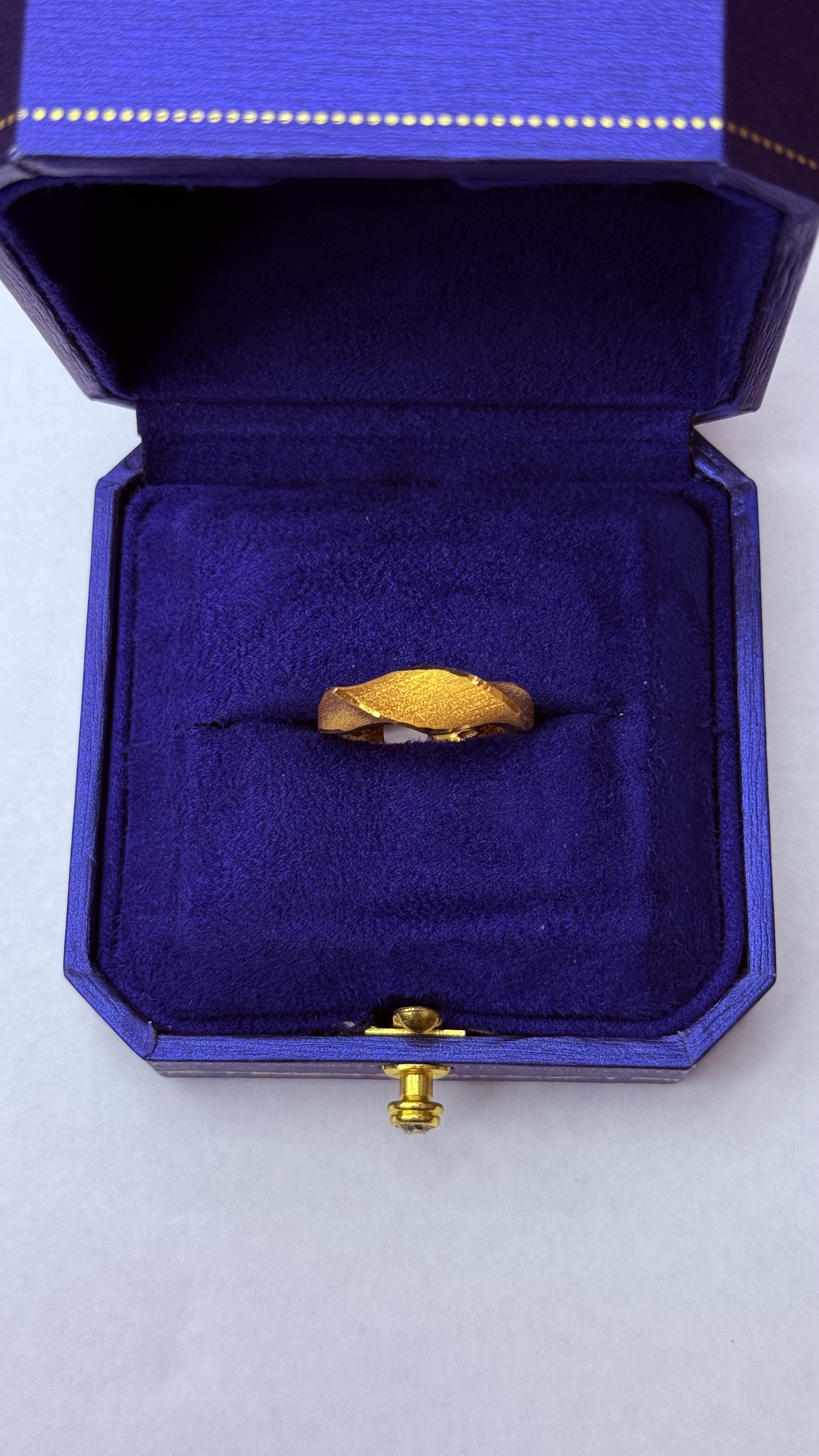 Women rings2.54