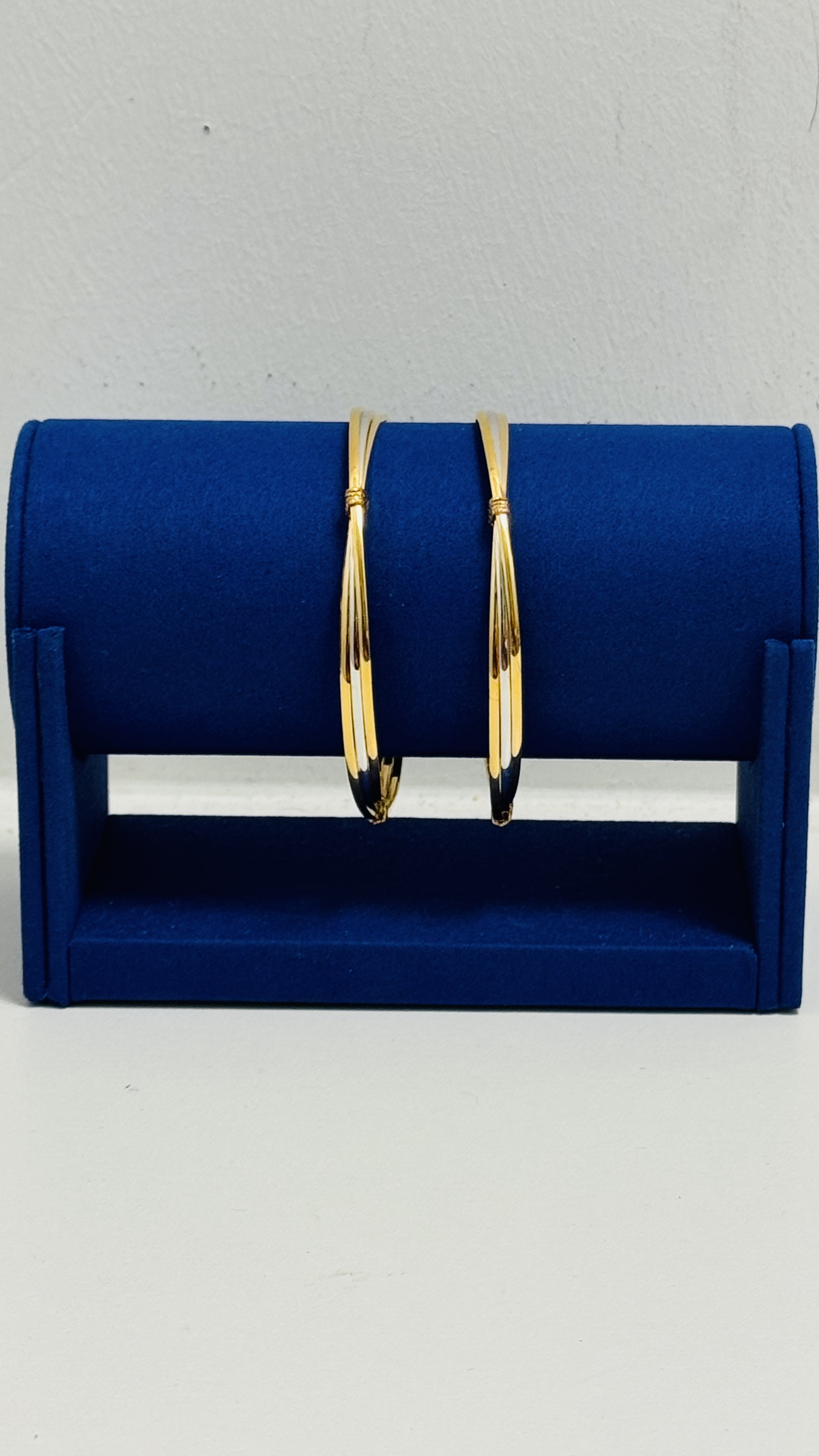 Women bangles 32.76g