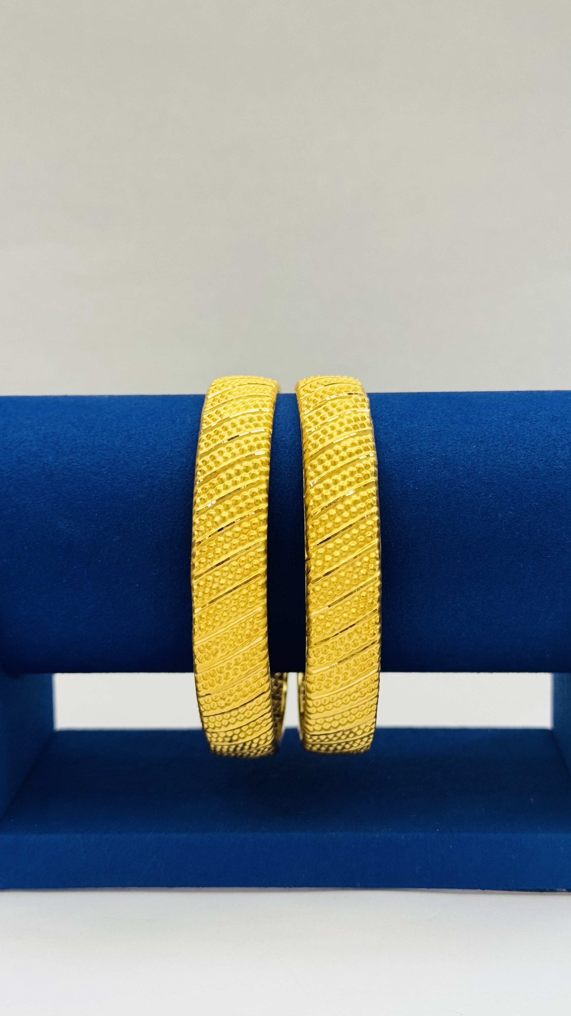 Women Bangles 21.92g