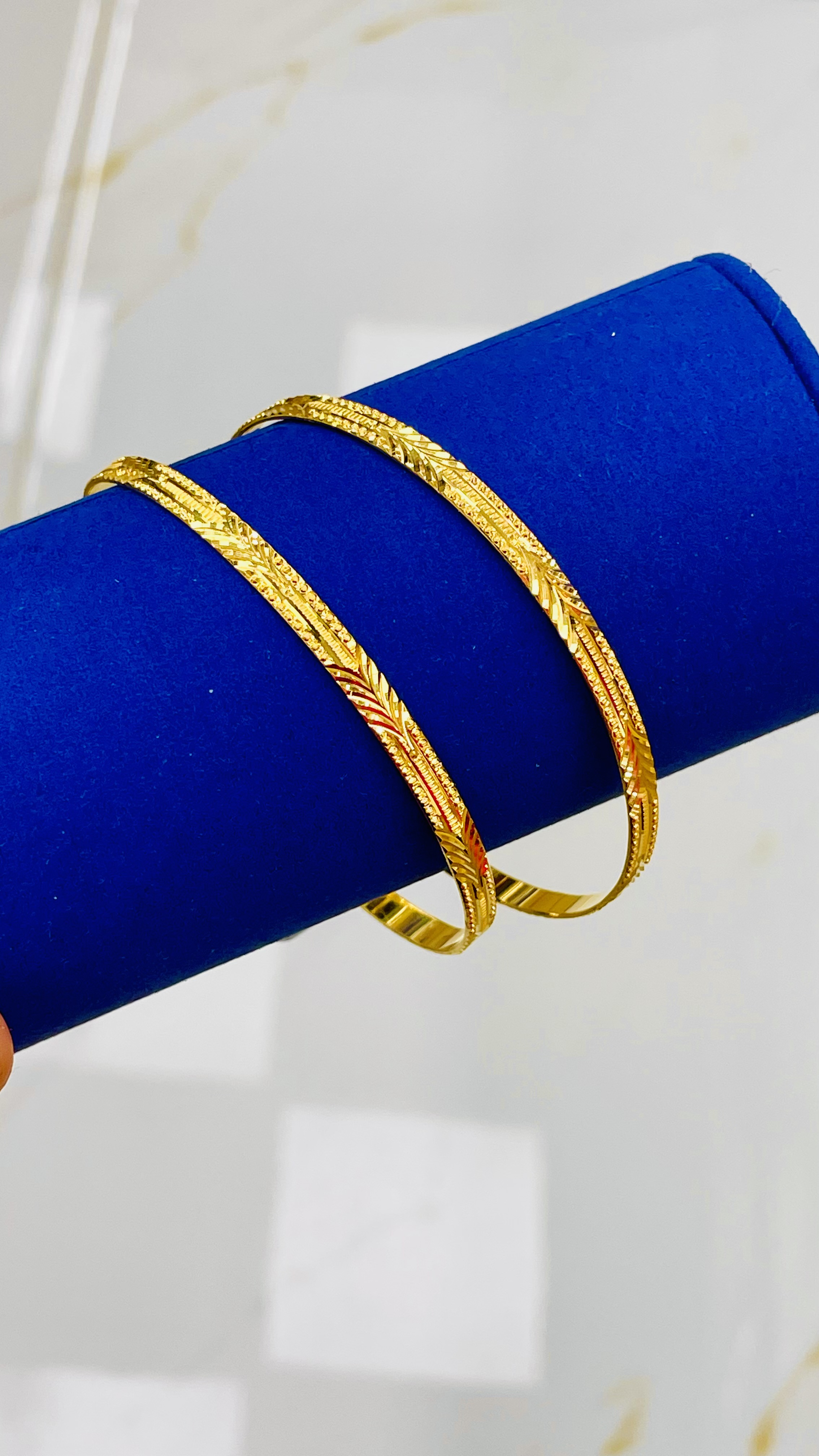 Women bangles 20.56 g