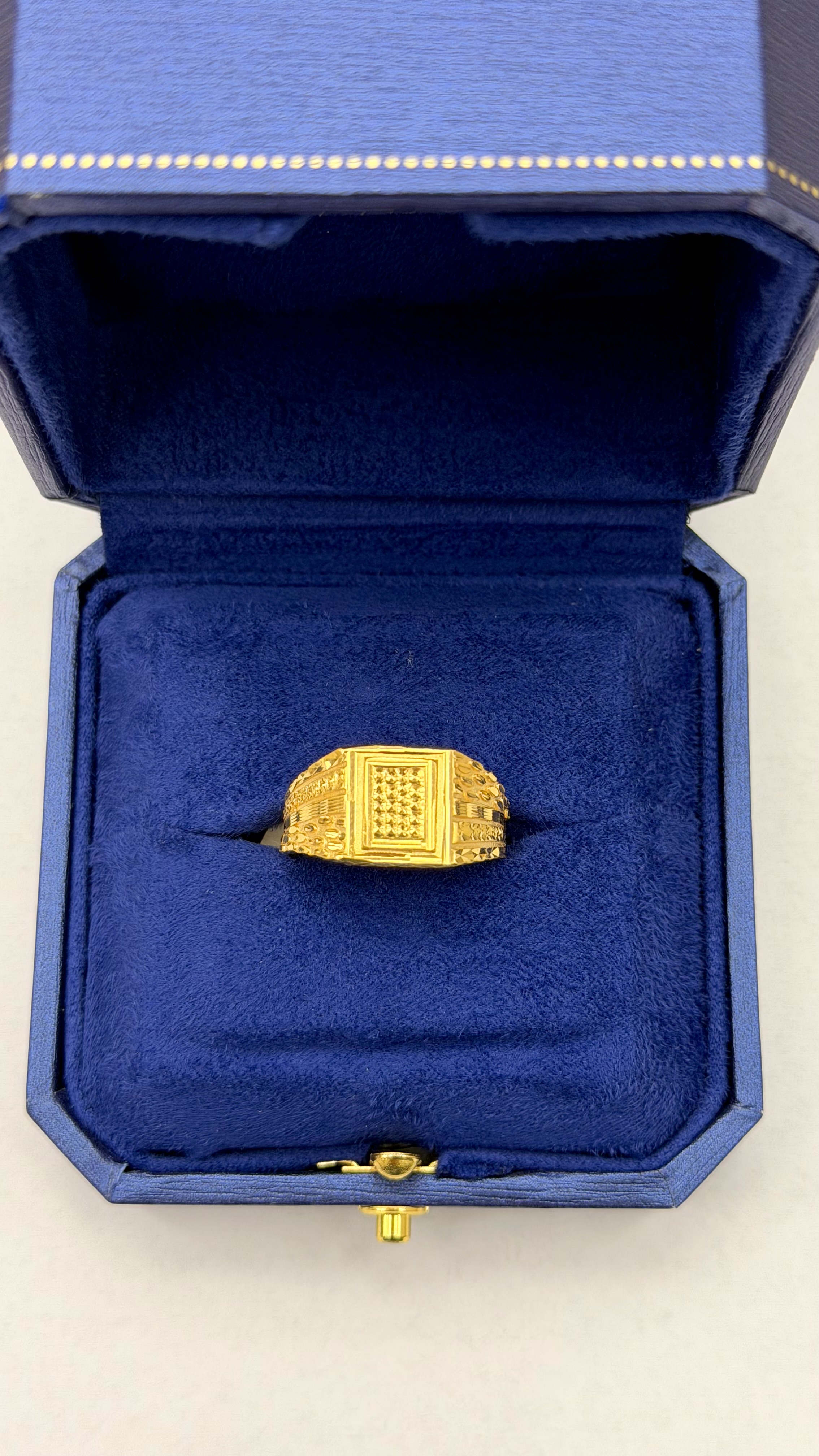 Men ring4.38