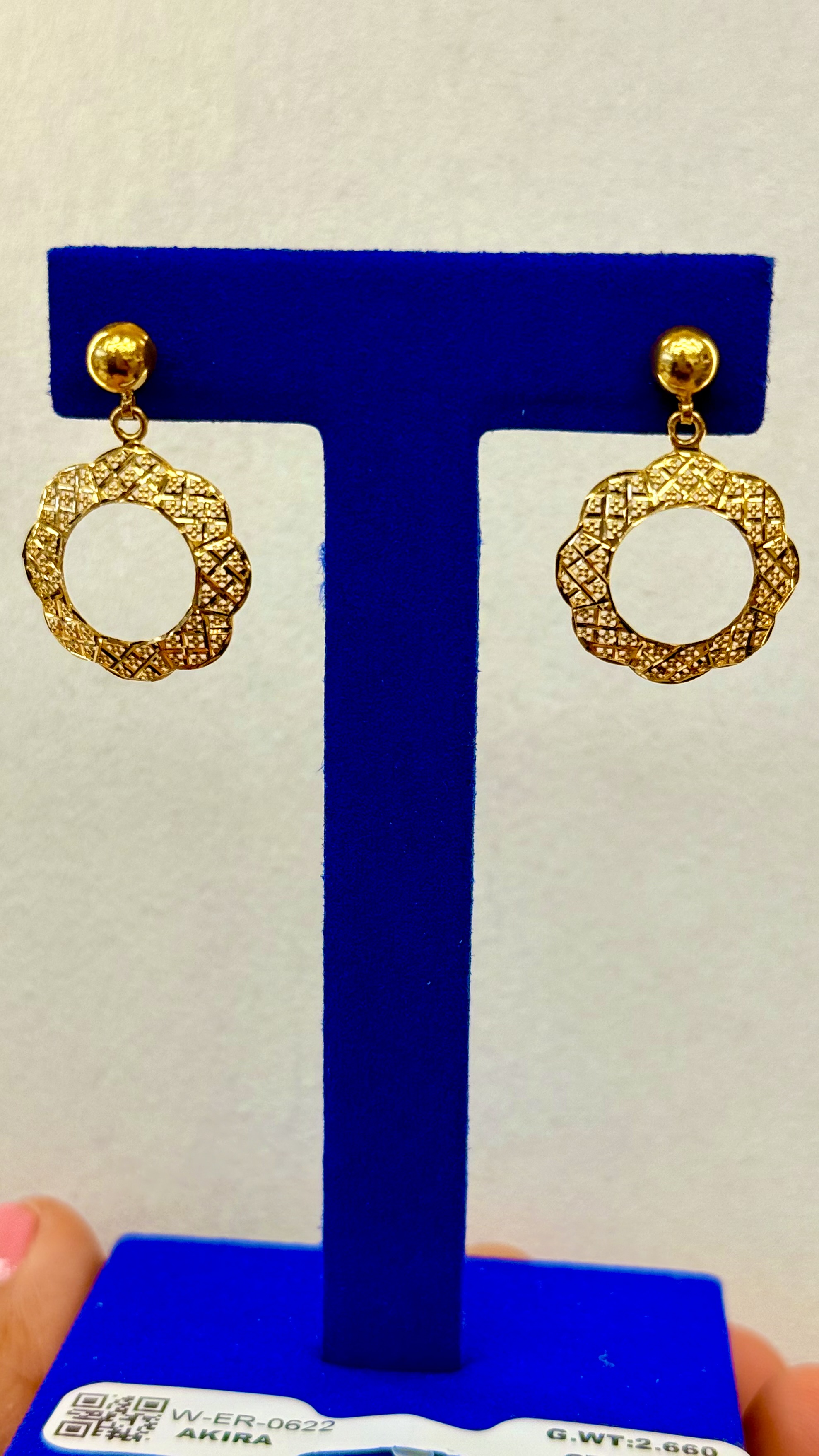 Women earrings 2.66 g