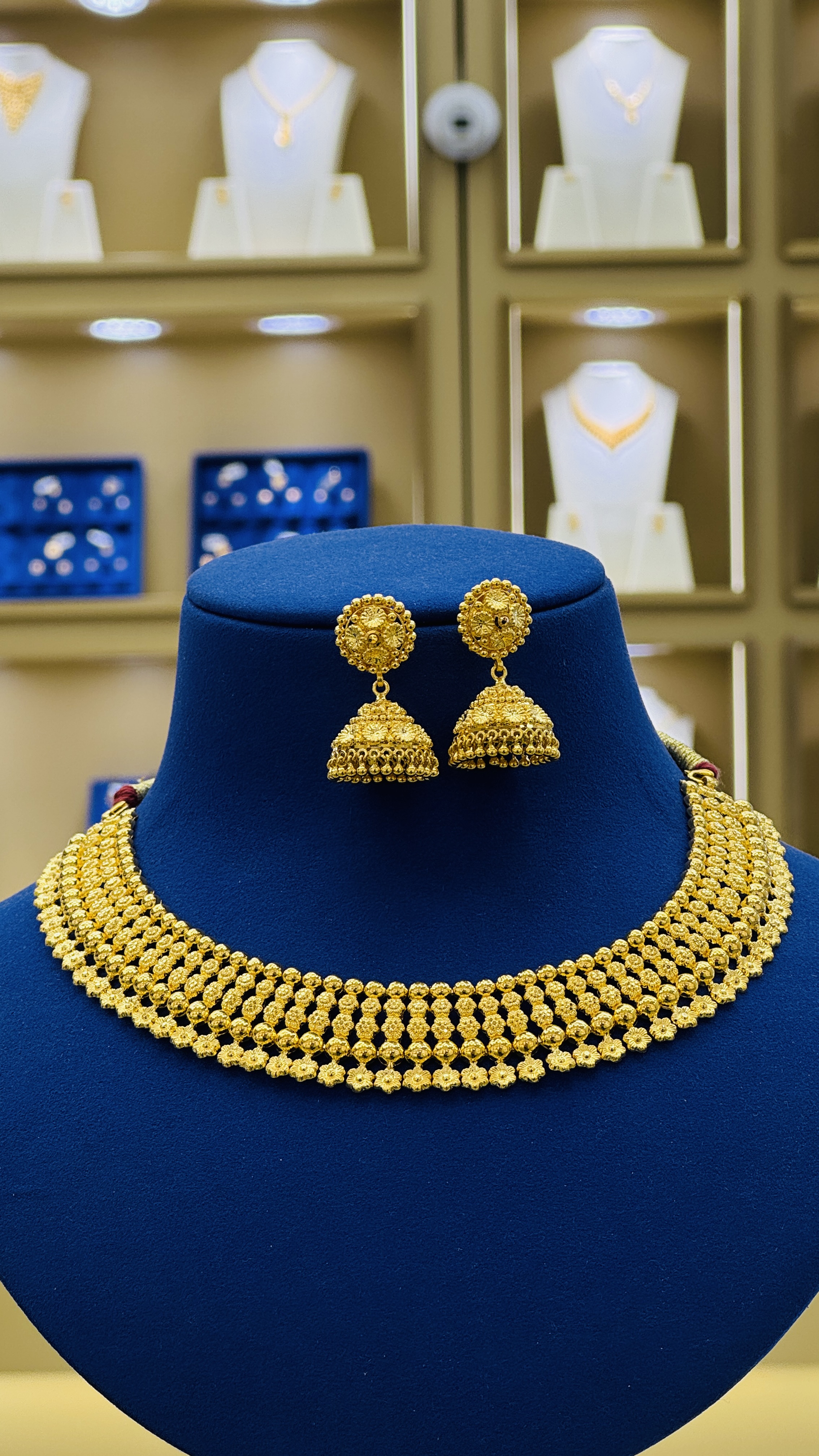 Women Necklace 41.53g