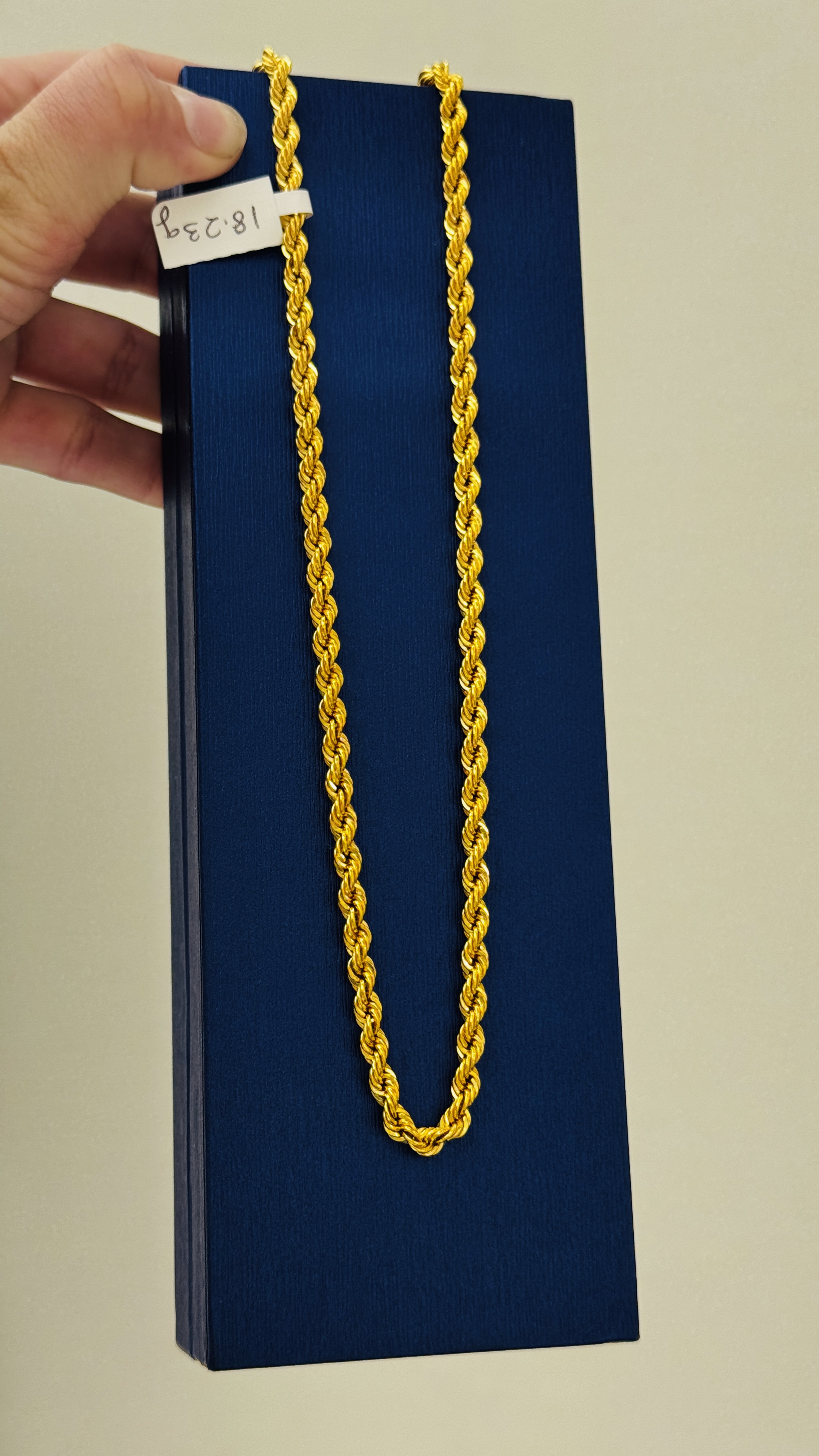 Men gold chain  18.23