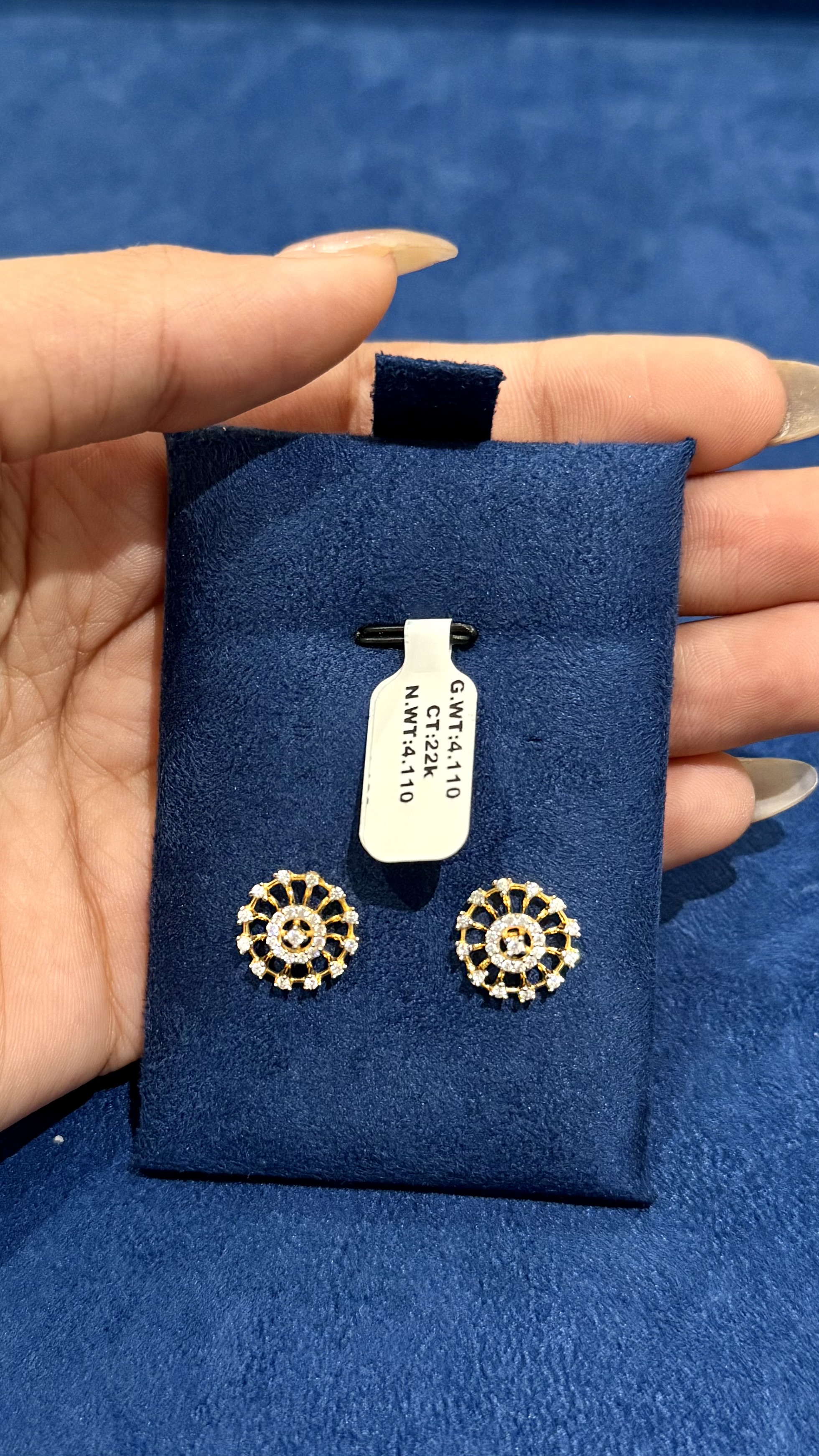 STONE CIRCLE WOMEN EARRING