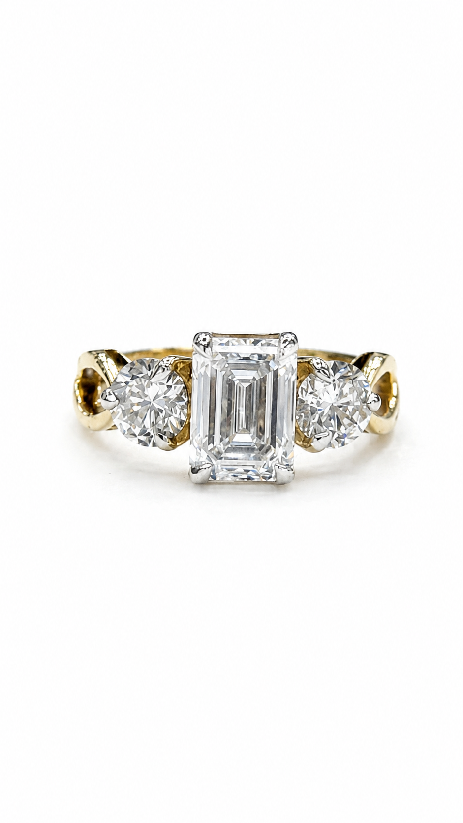 Emerald Diamond Ring