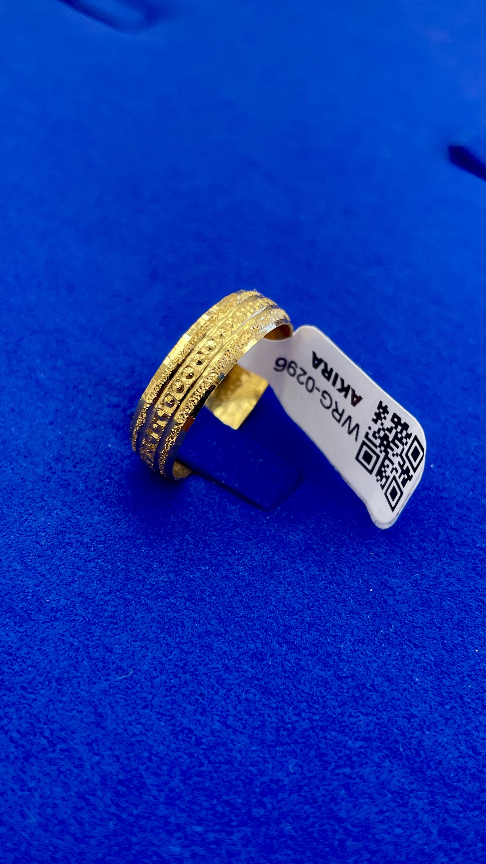 Men ring 1.71 grams