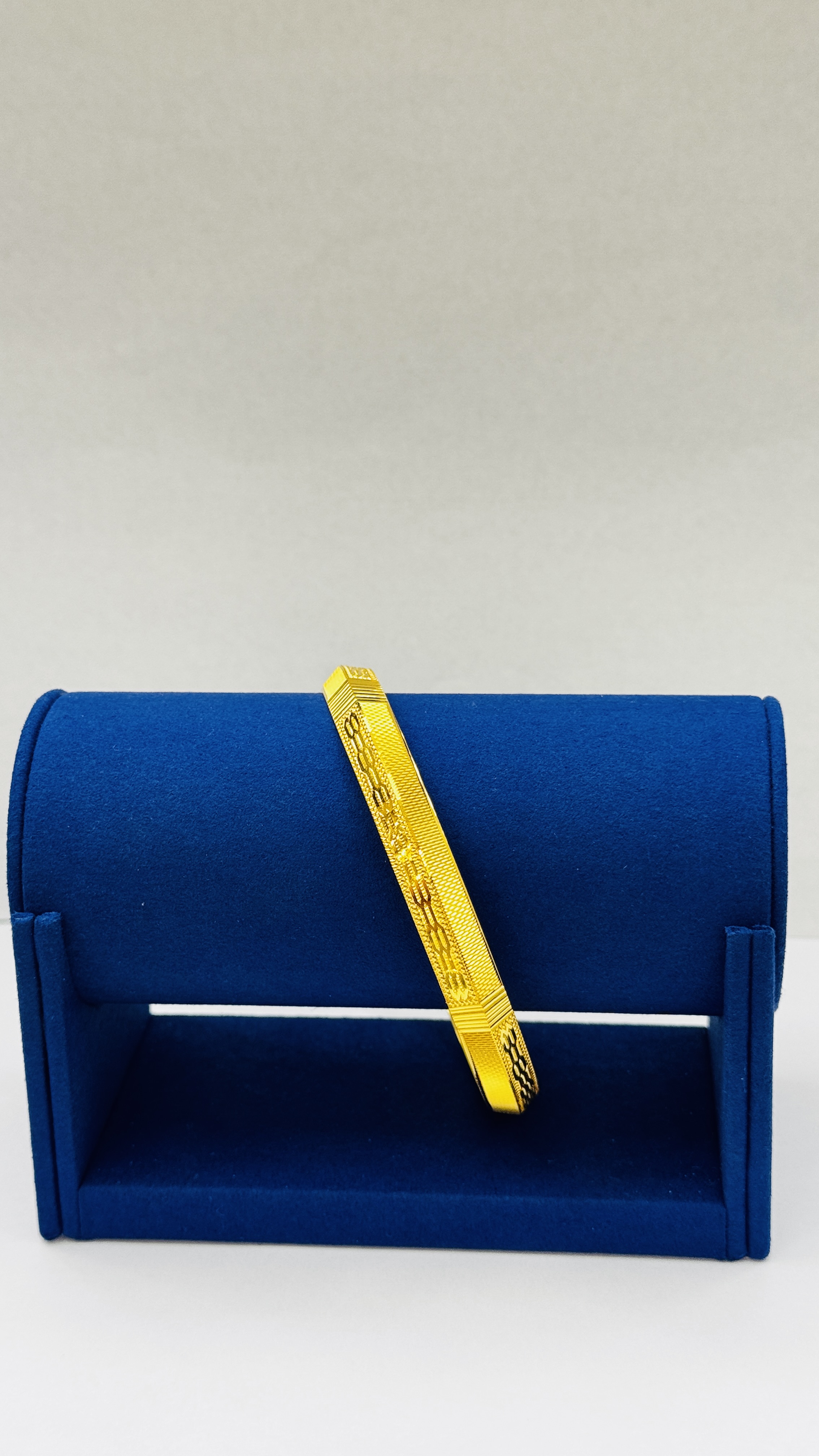 Men Kada 19.97g