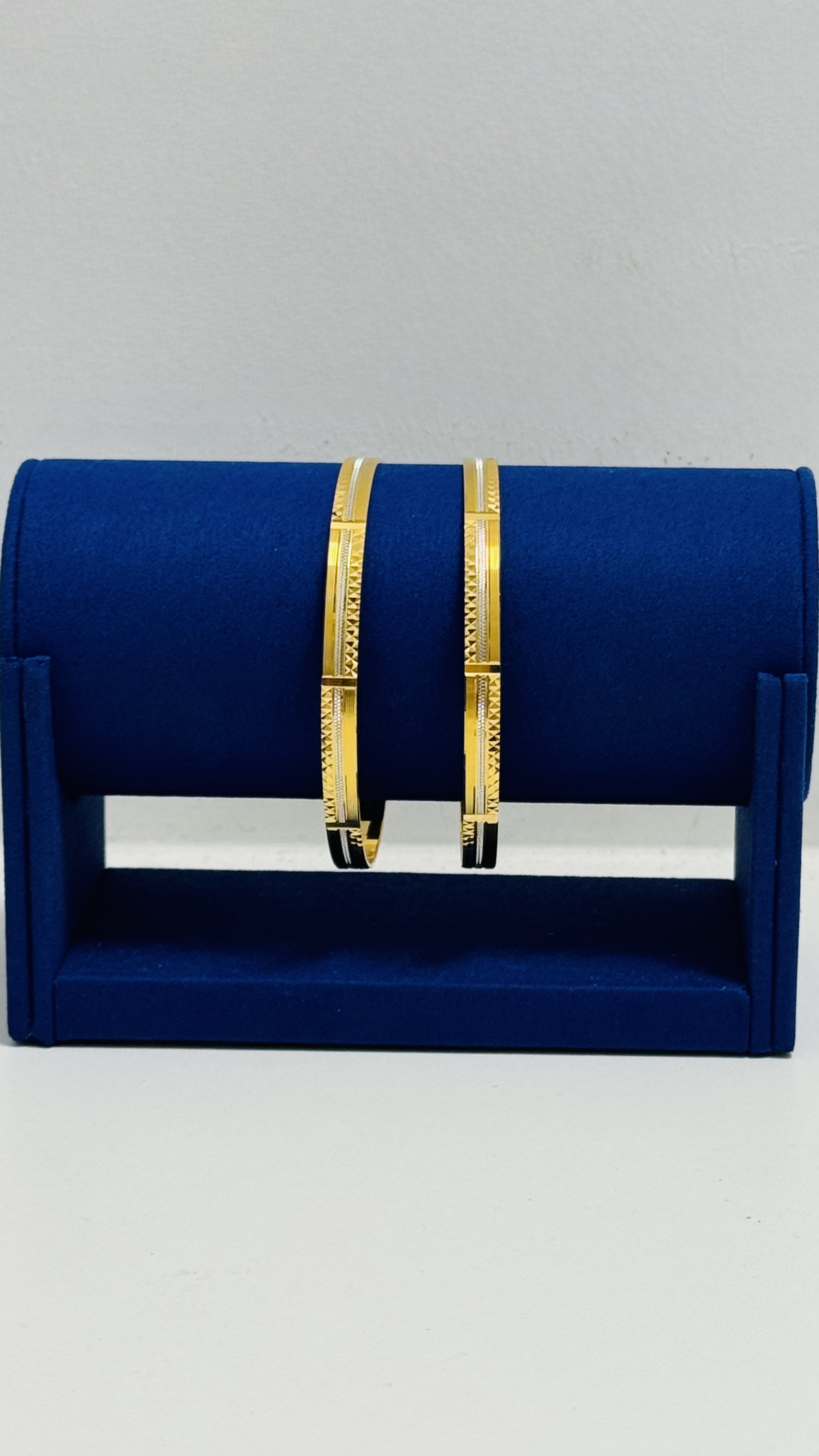 Women bangles 29.89g