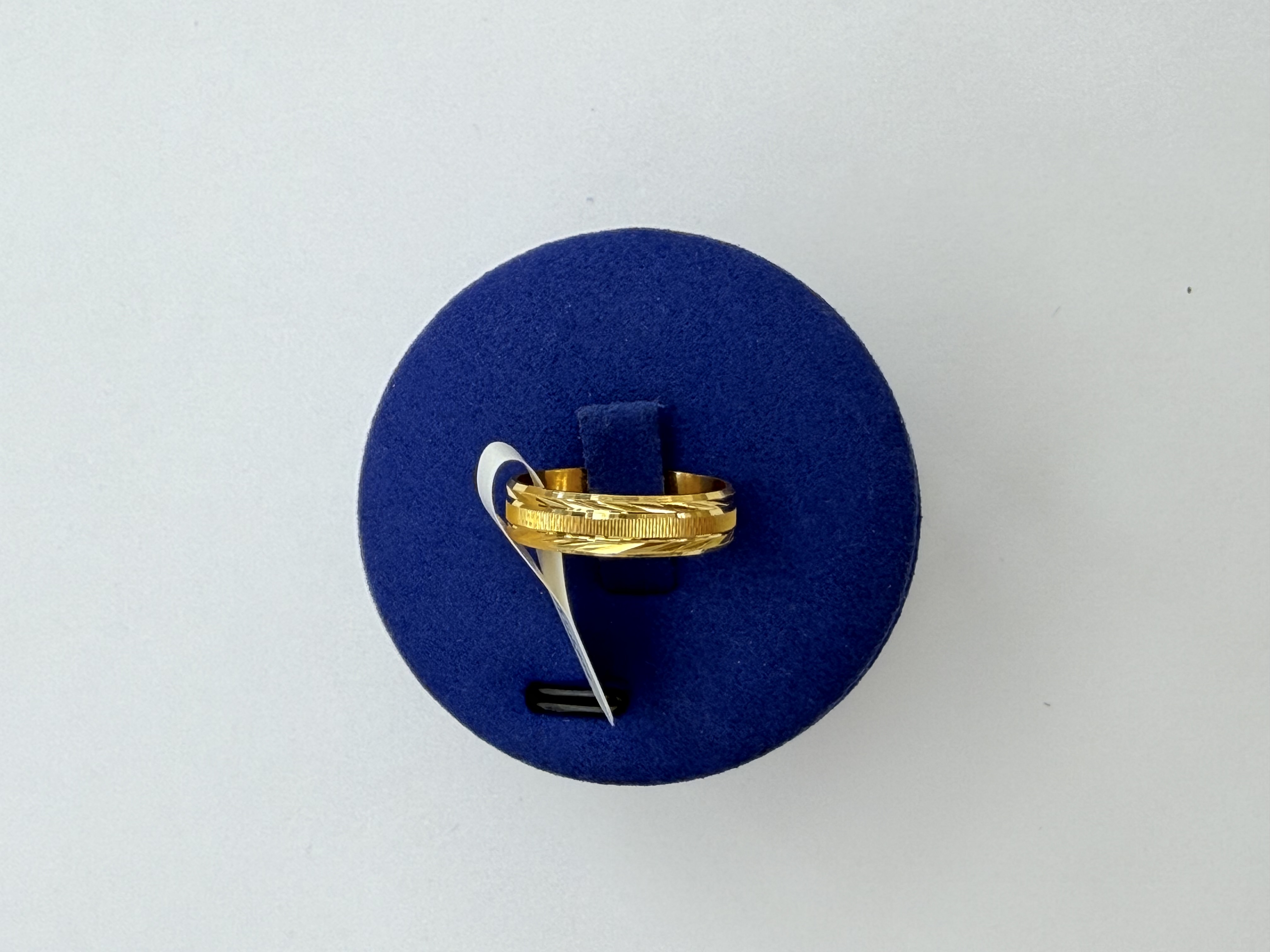 https://www.akirajewellery.com/product/Band%20%204.922