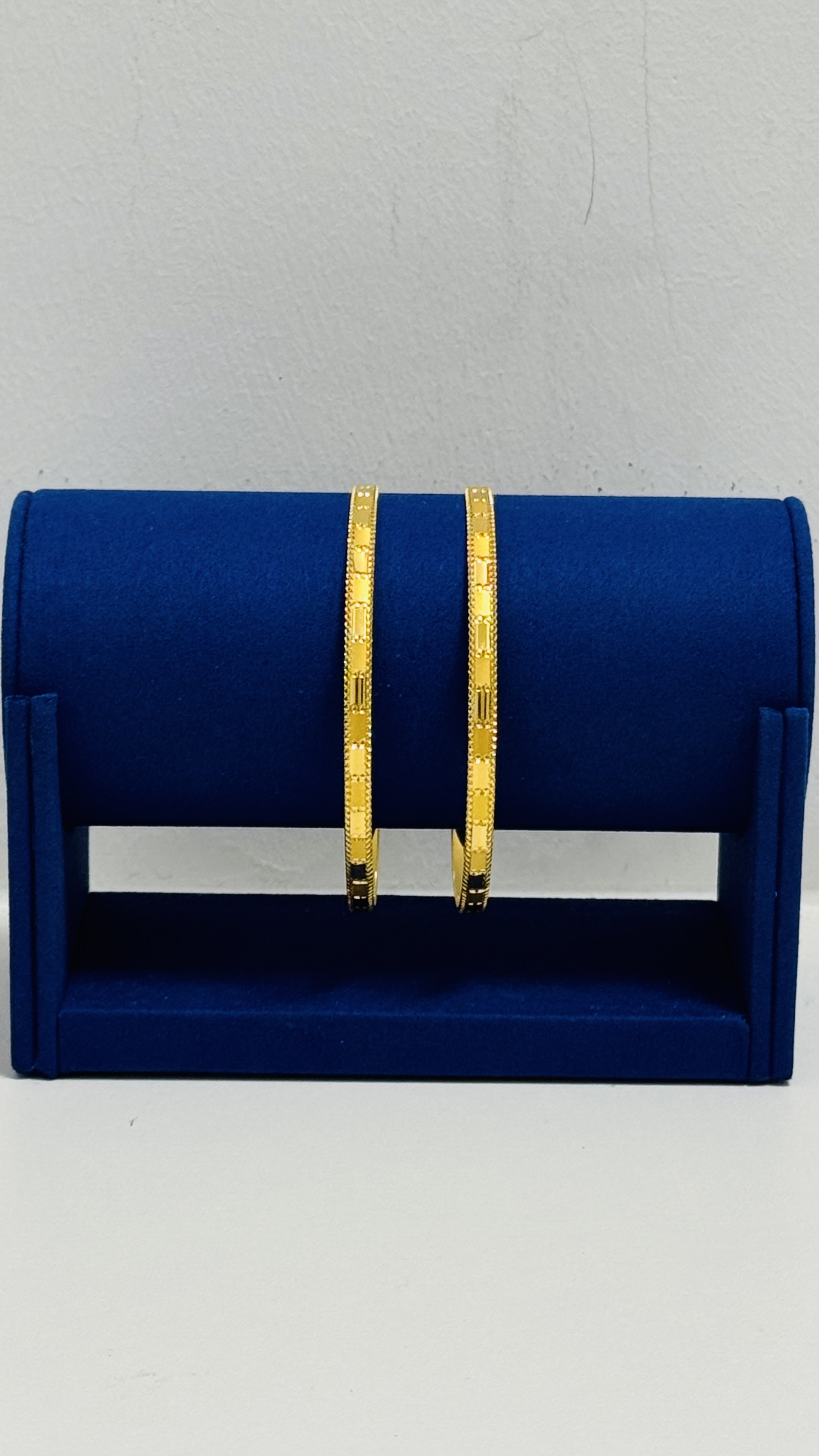 Women bangles 22.91g