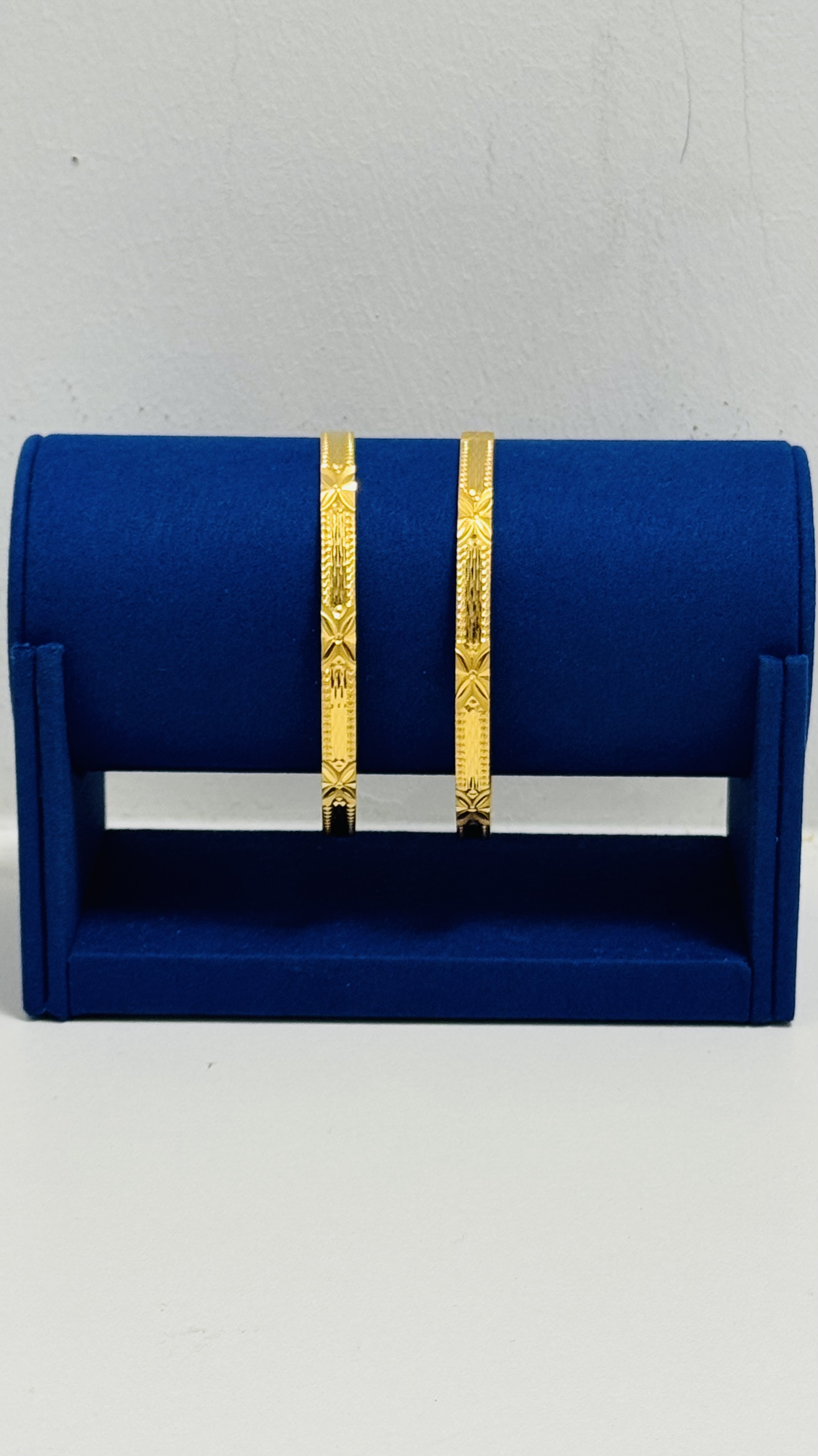 Women bangles 29.97g