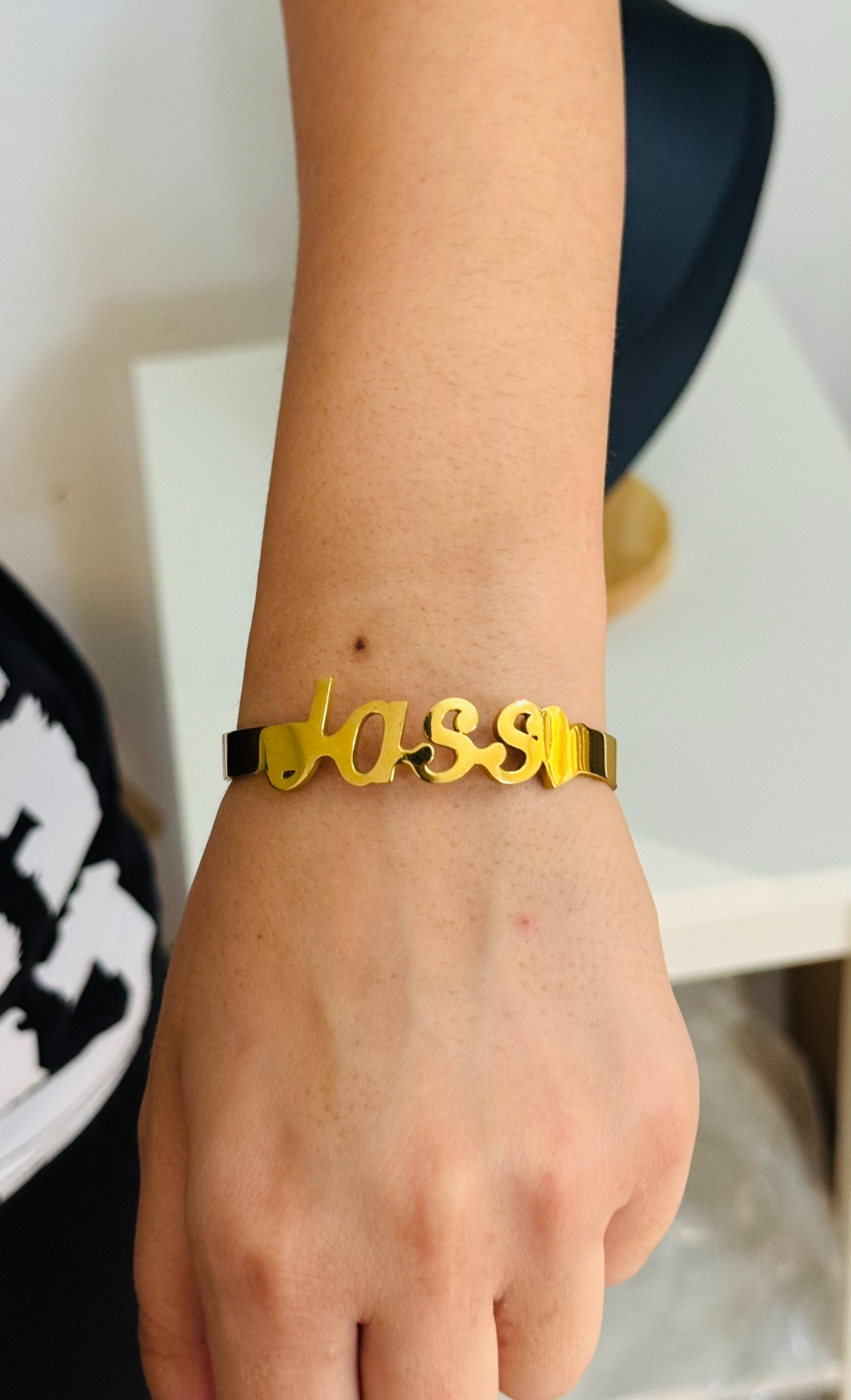 Name bracelet