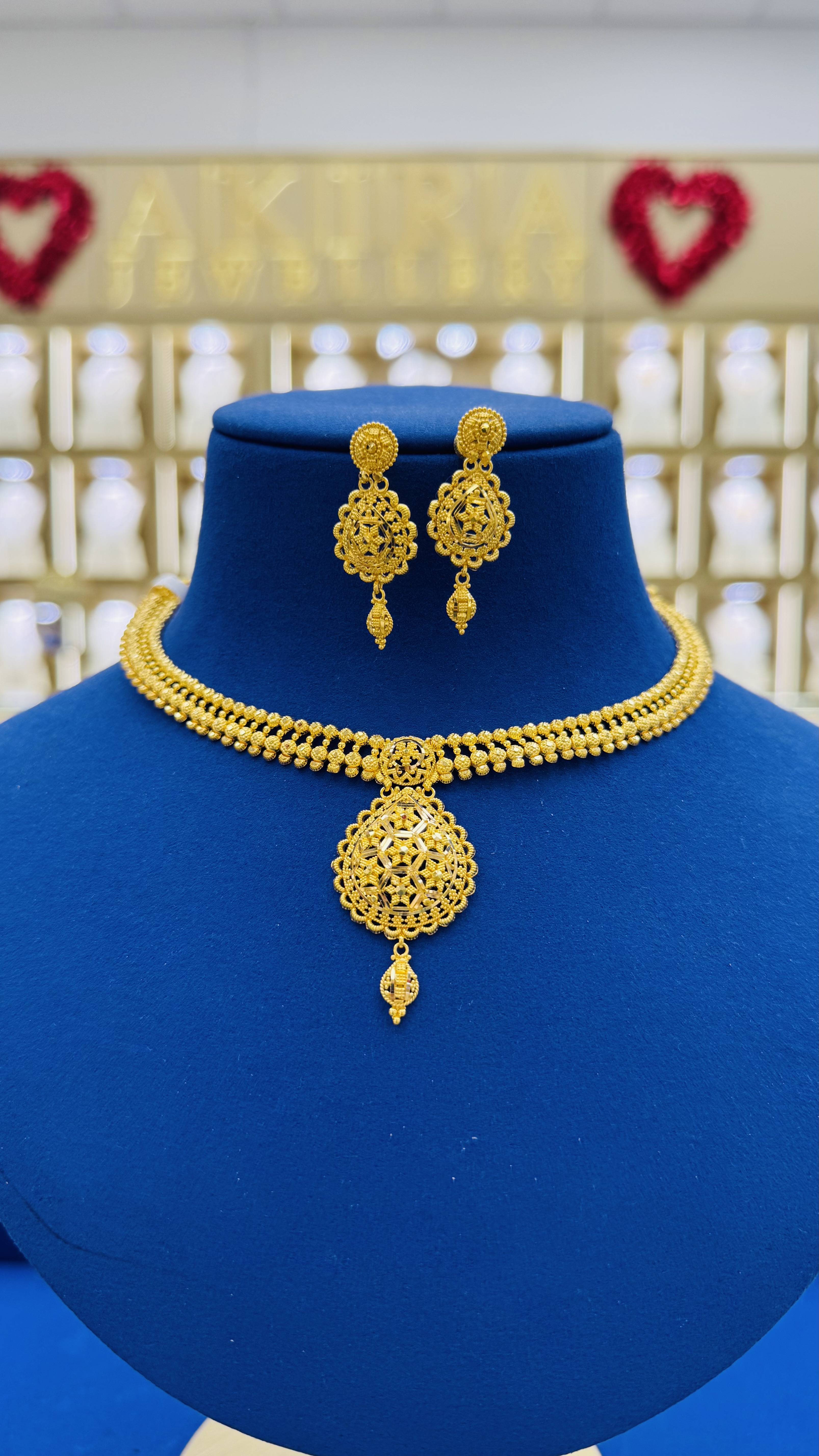 Women Necklace 26.29g