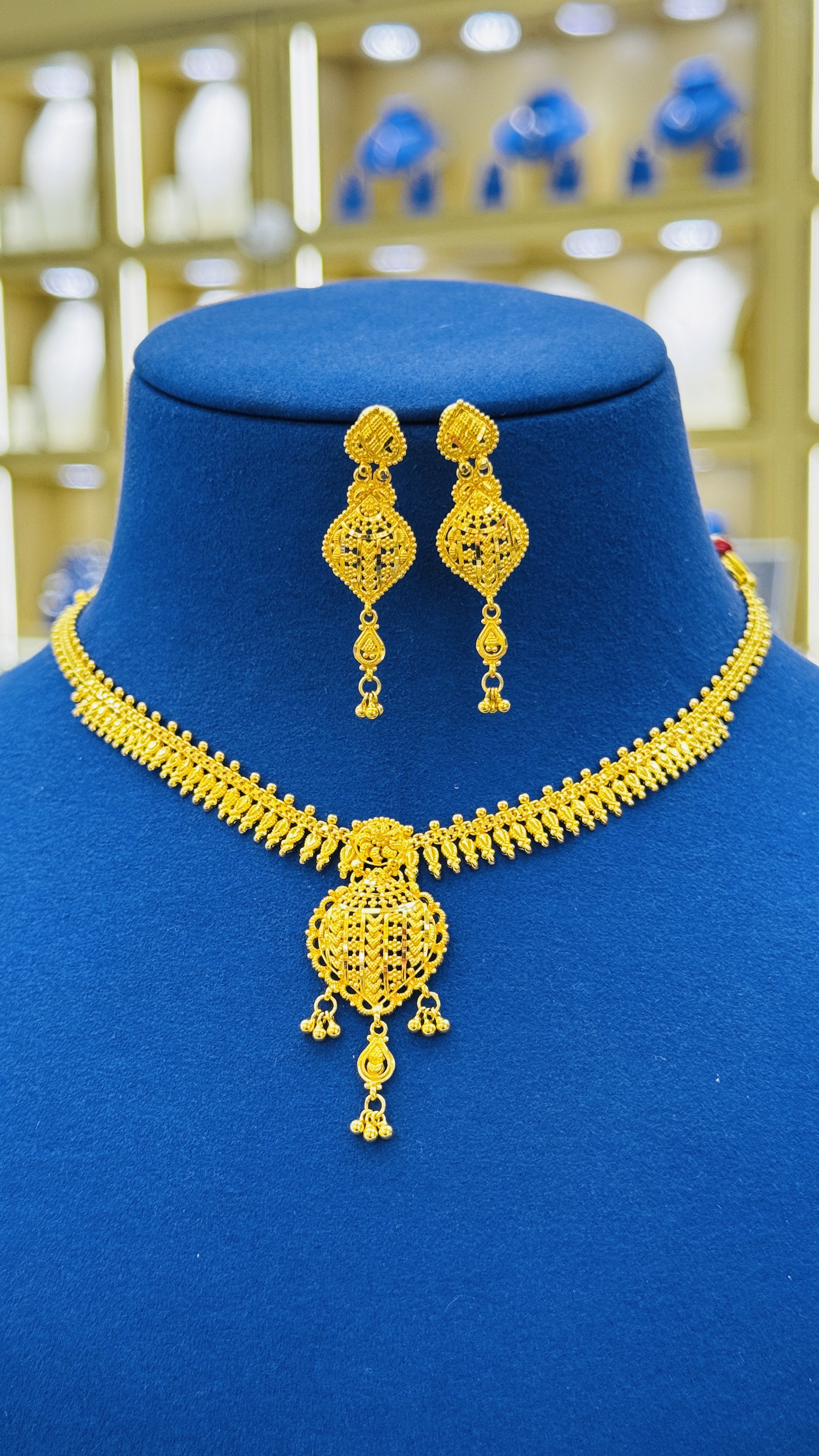Women Necklace 17.83g