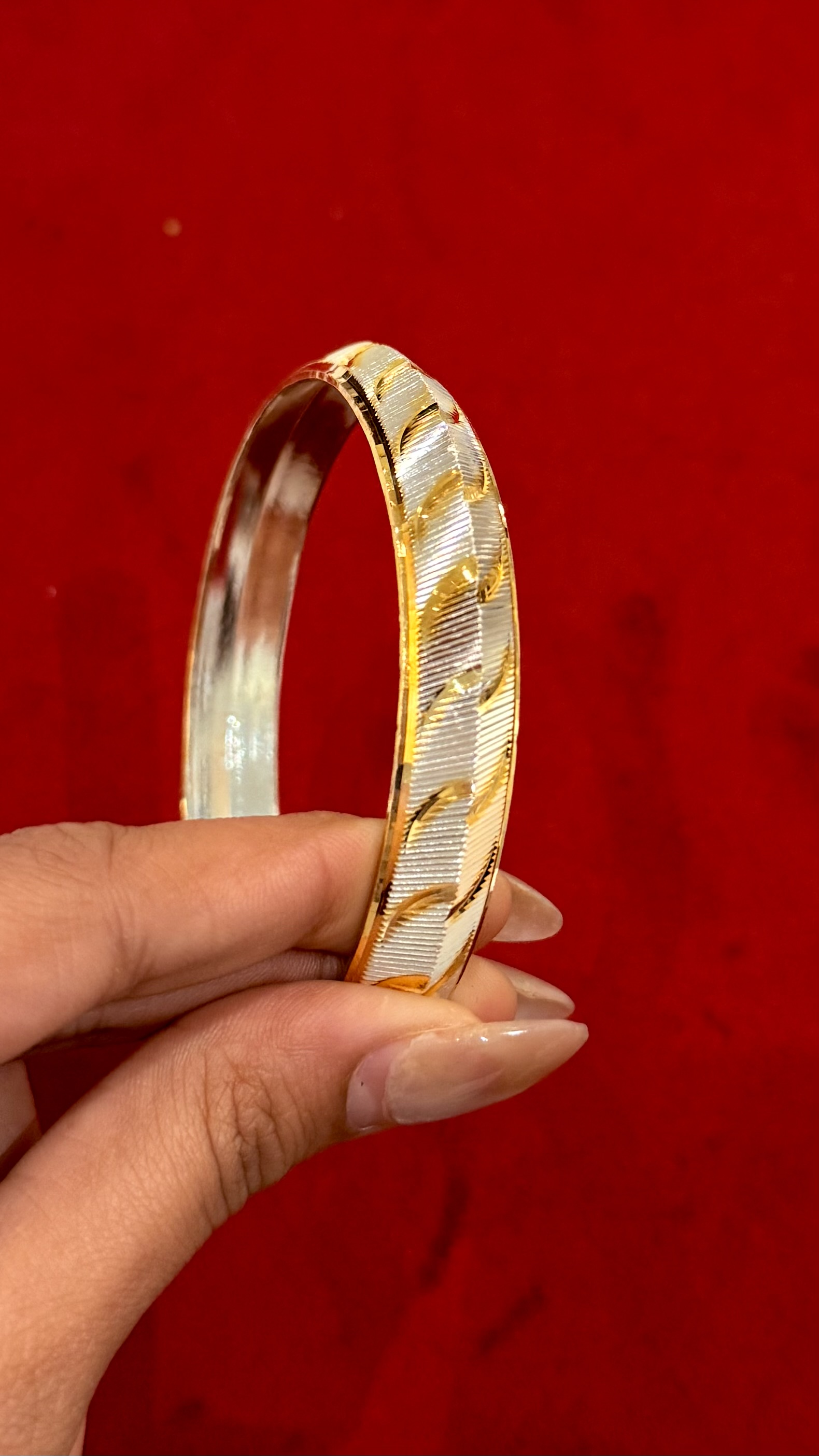GOLDEN POLISHED CUT  SILVER KADA
