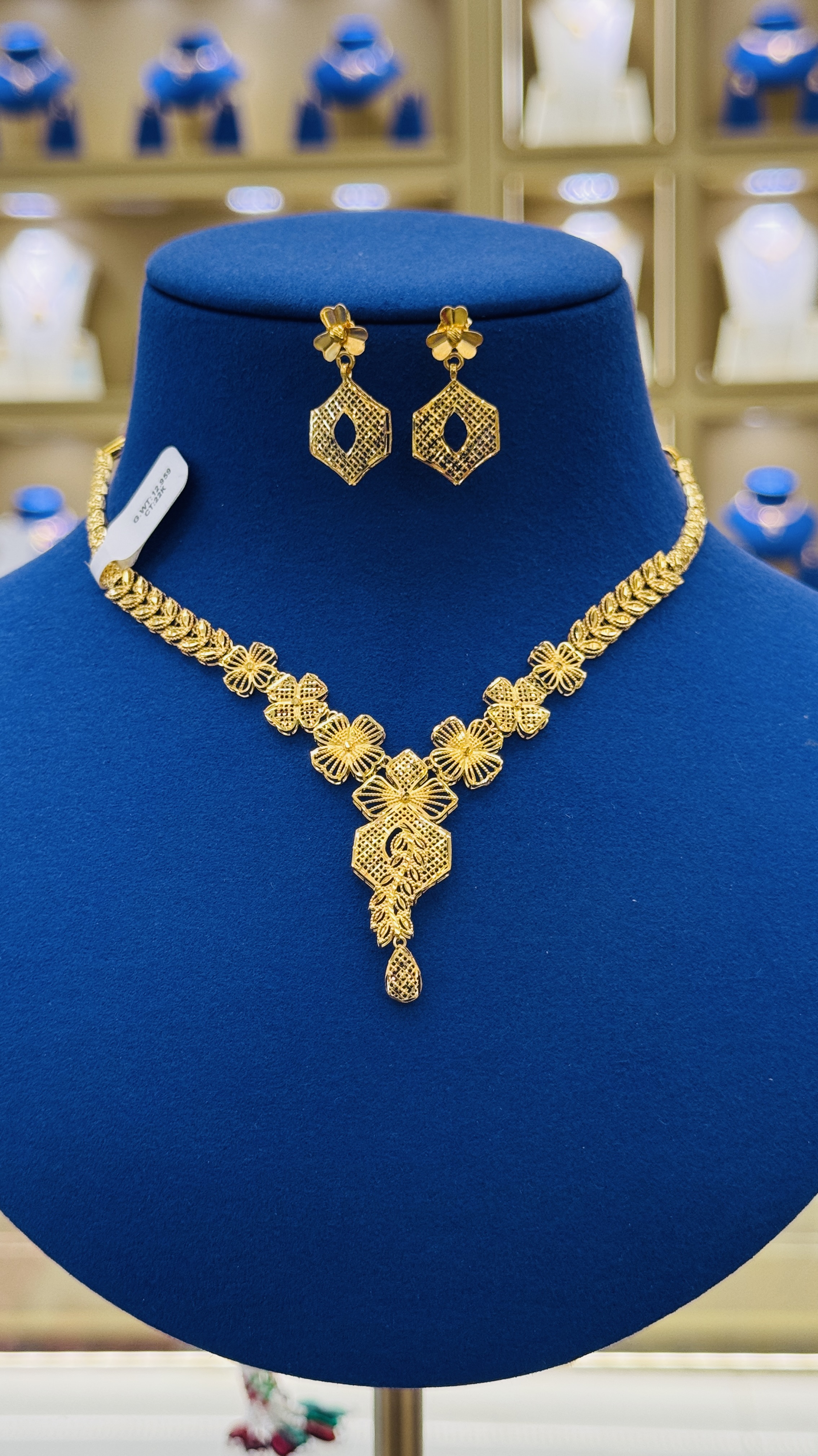 Women Necklace 12.95g
