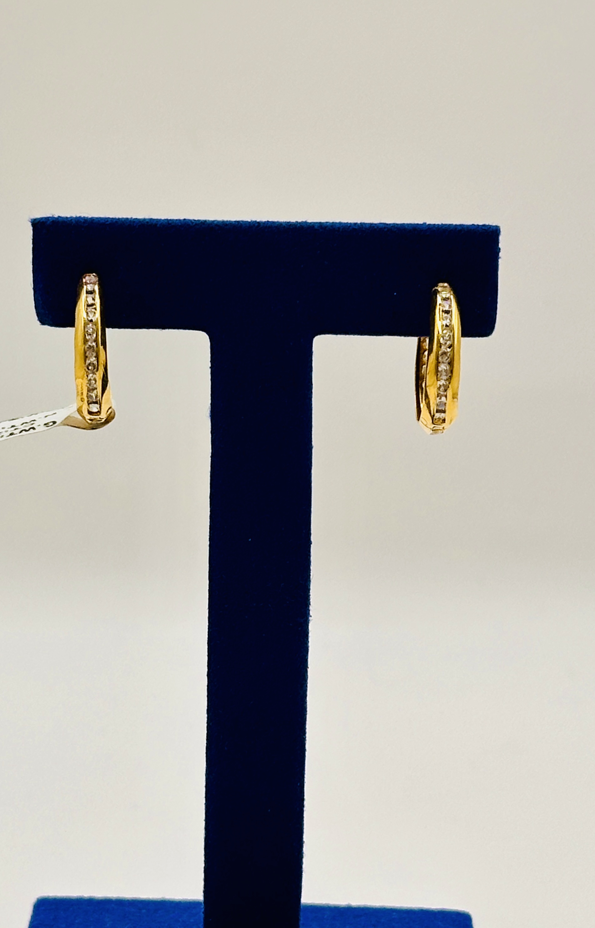 Women earrings 3.21