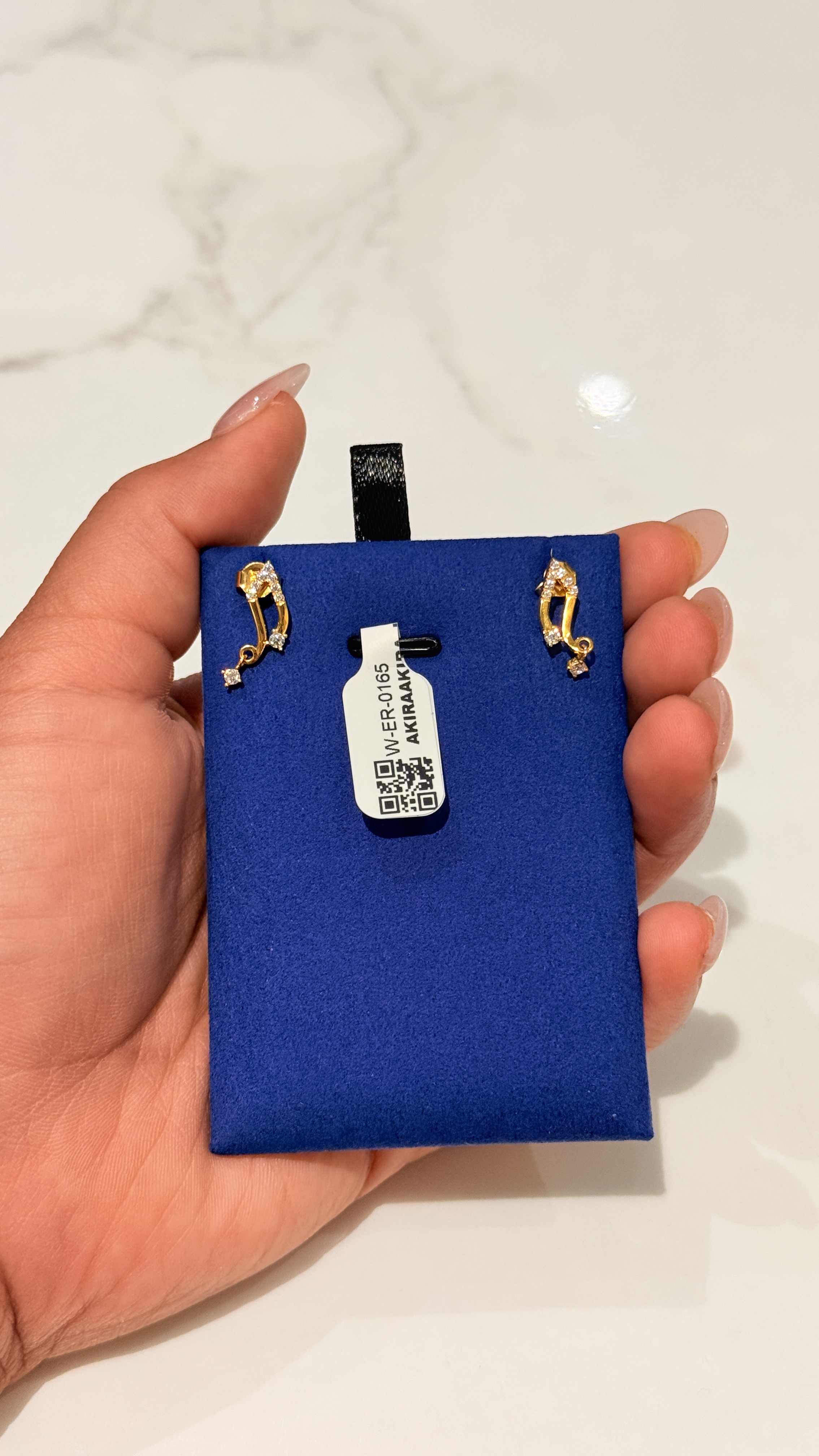 22k gold studs 1.791 g