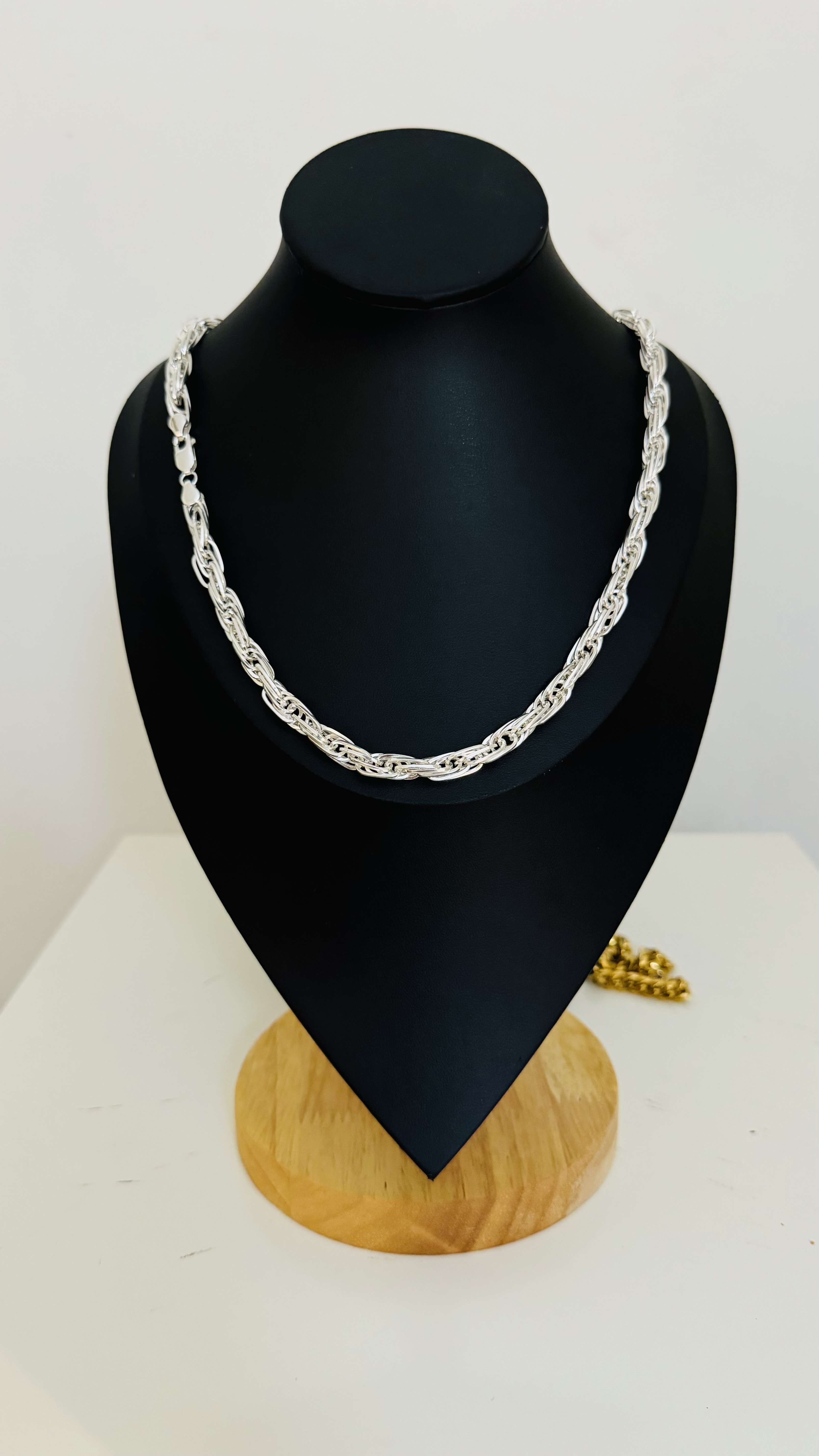 Designer silver chain 9mm