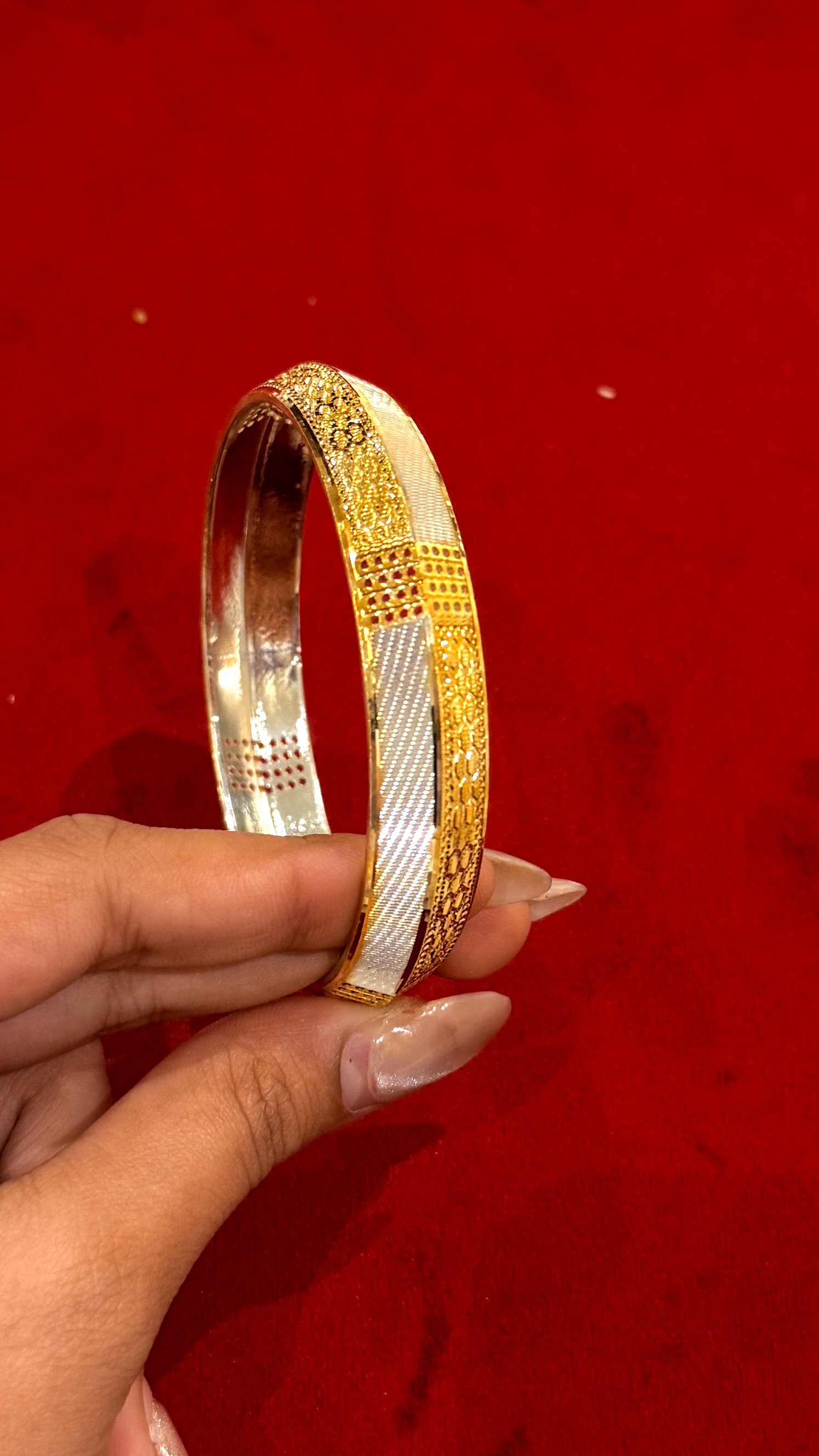 MENS GOLDEN POLISHED SILVER KADA