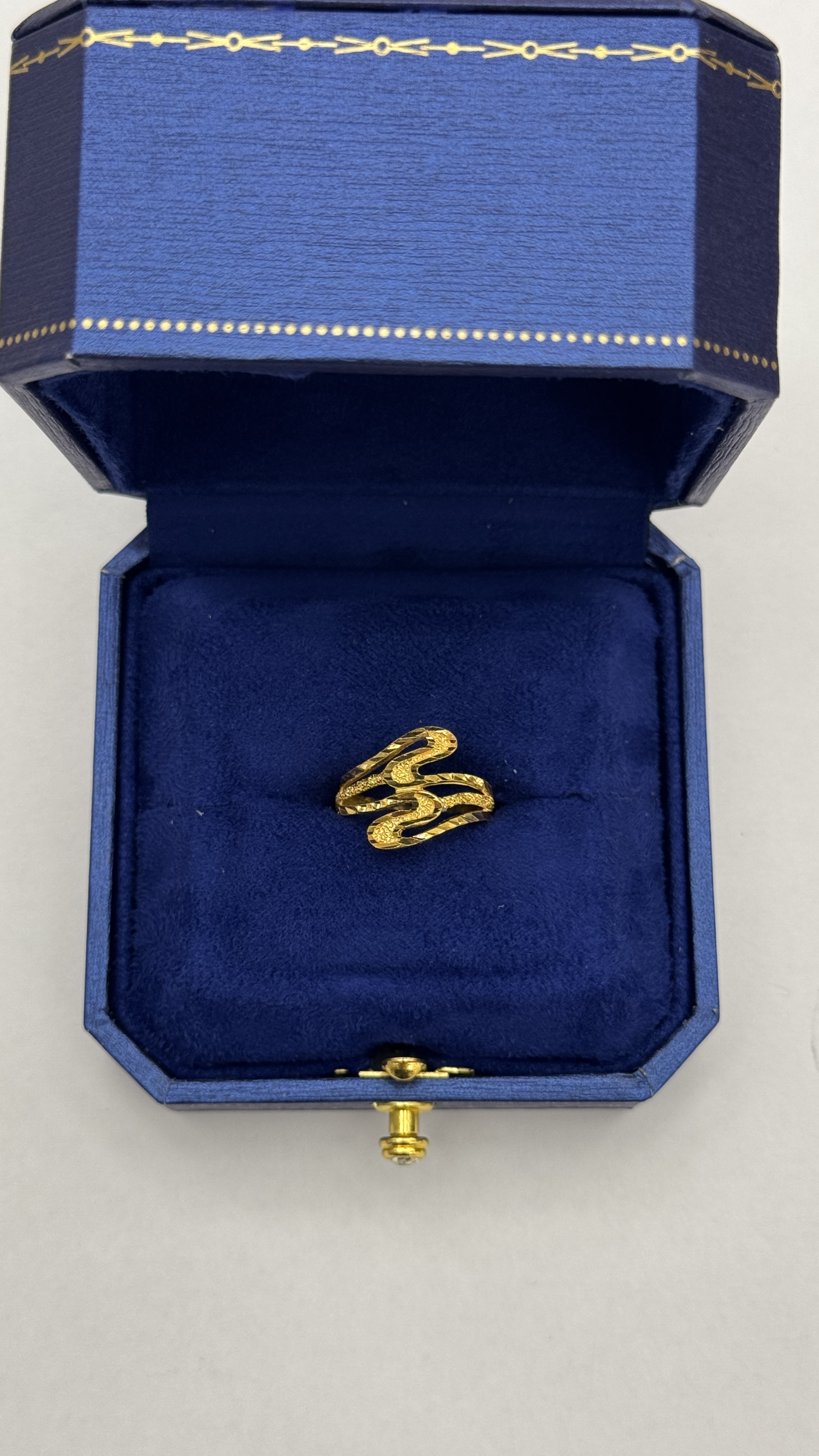 Women Ring 2.84g
