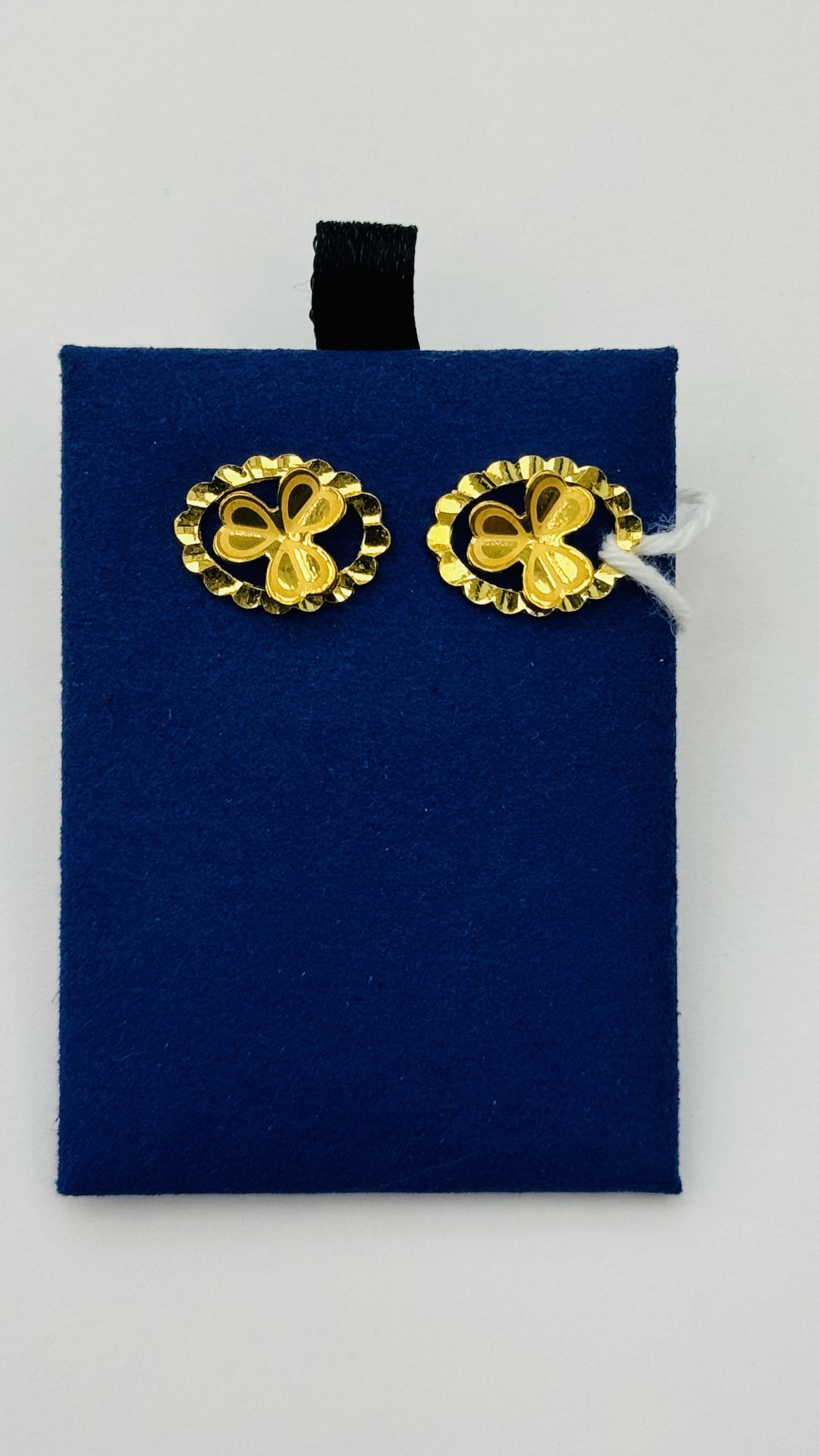 Women earrings 2.51