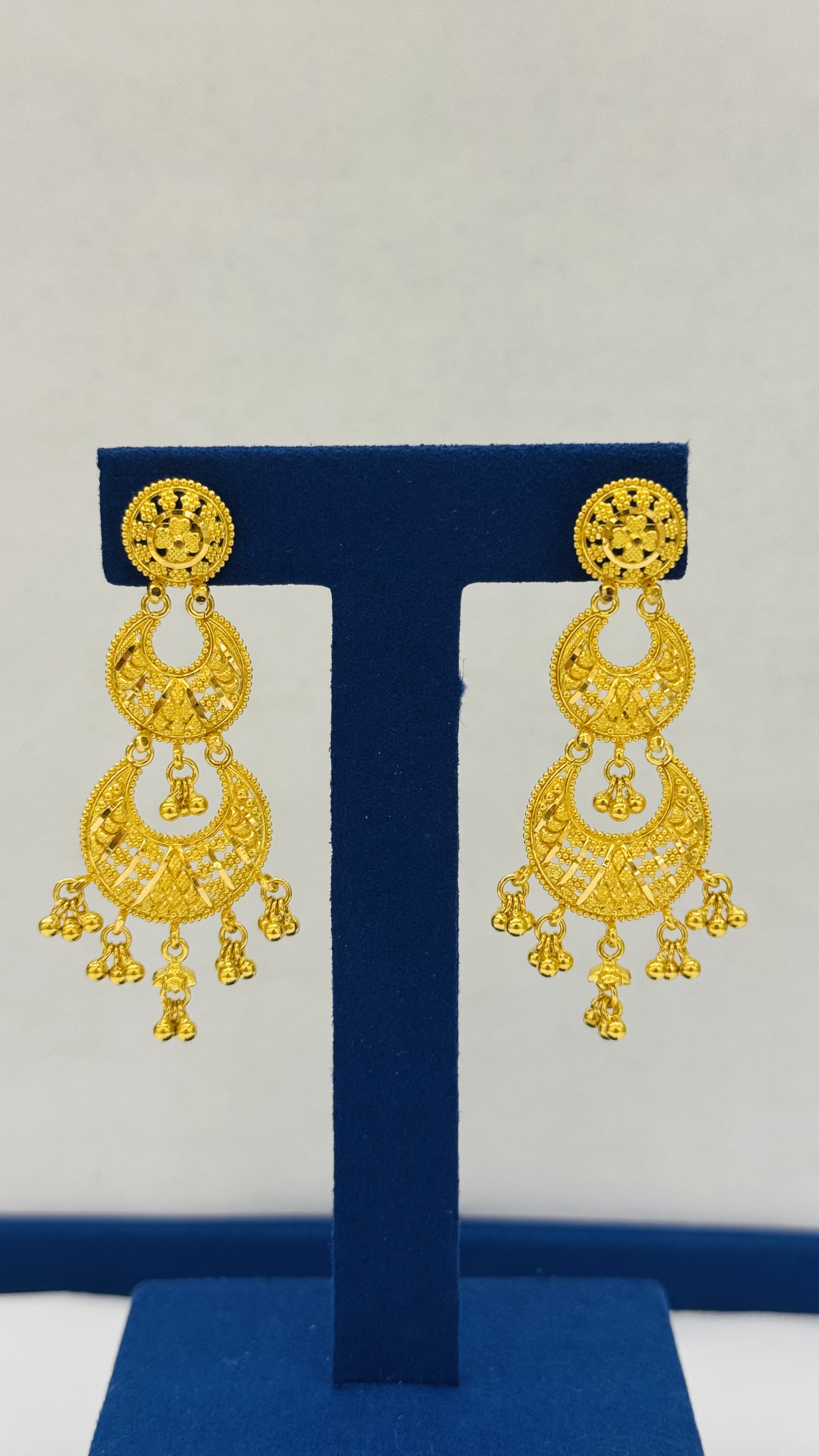 Women earrings 12.64